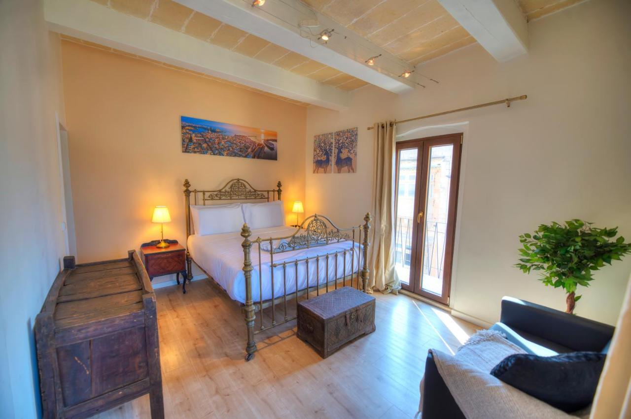 Comfy 1 Bedroom - Sun Terrace & Sea Views Gbuh1-1 Valletta Exterior photo