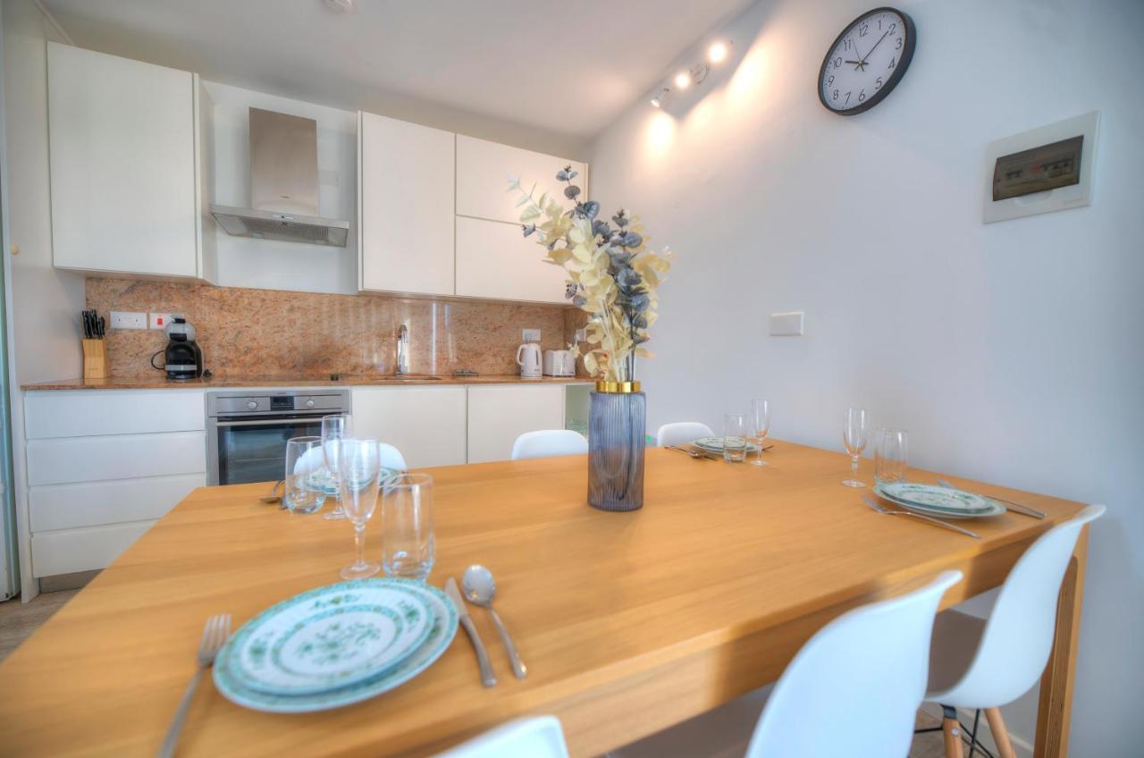 Comfy 1 Bedroom - Sun Terrace & Sea Views Gbuh1-1 Valletta Exterior photo